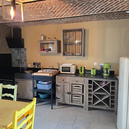 Au Temps Jadis - Atypique Dans Ancienne Etable Cour Privee * Gosnay